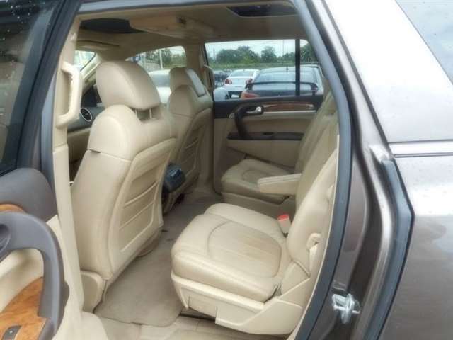 2008 Buick Enclave CXL 4dr Crossover